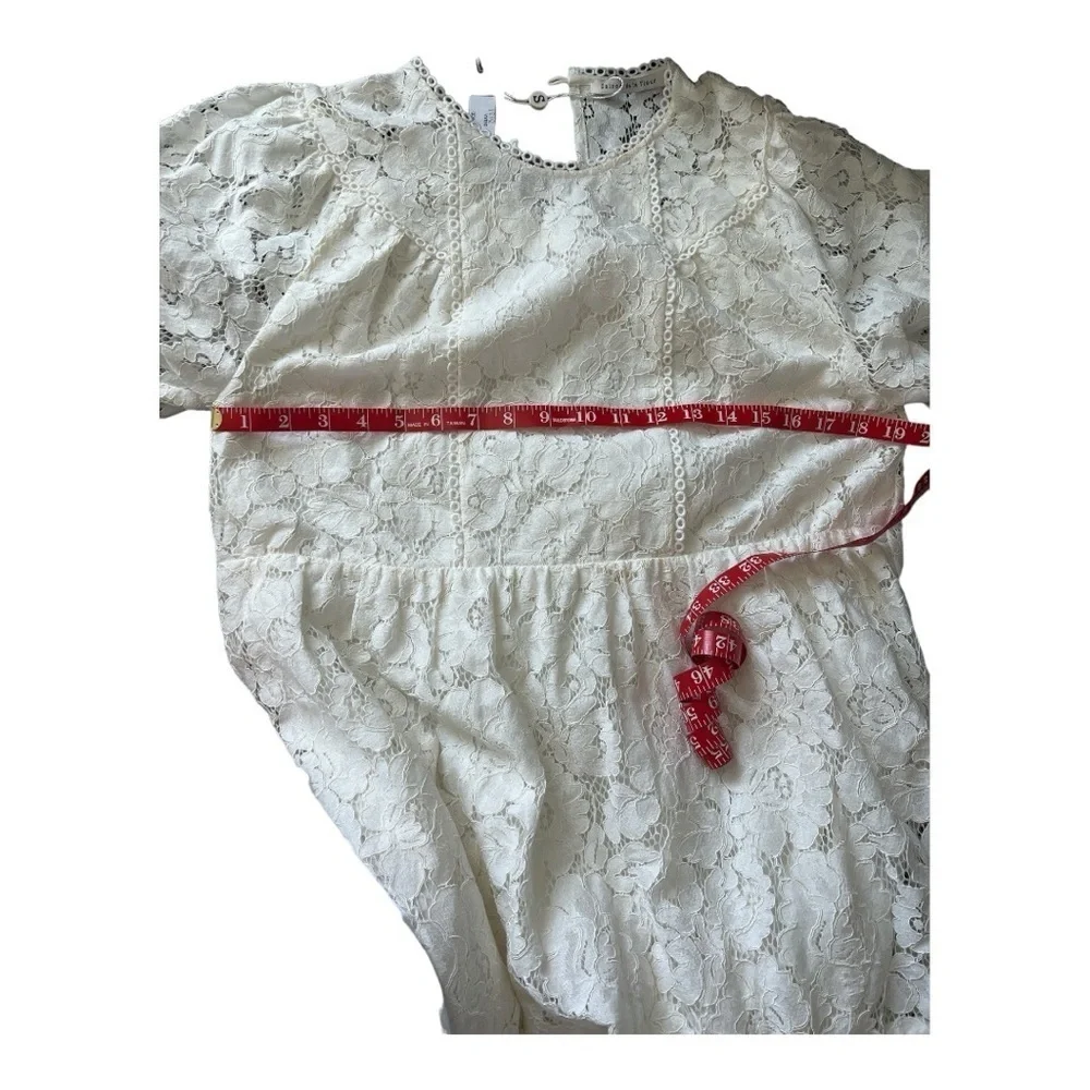 NWT Saison de la Fleur Lace Dress Sample tilts like L